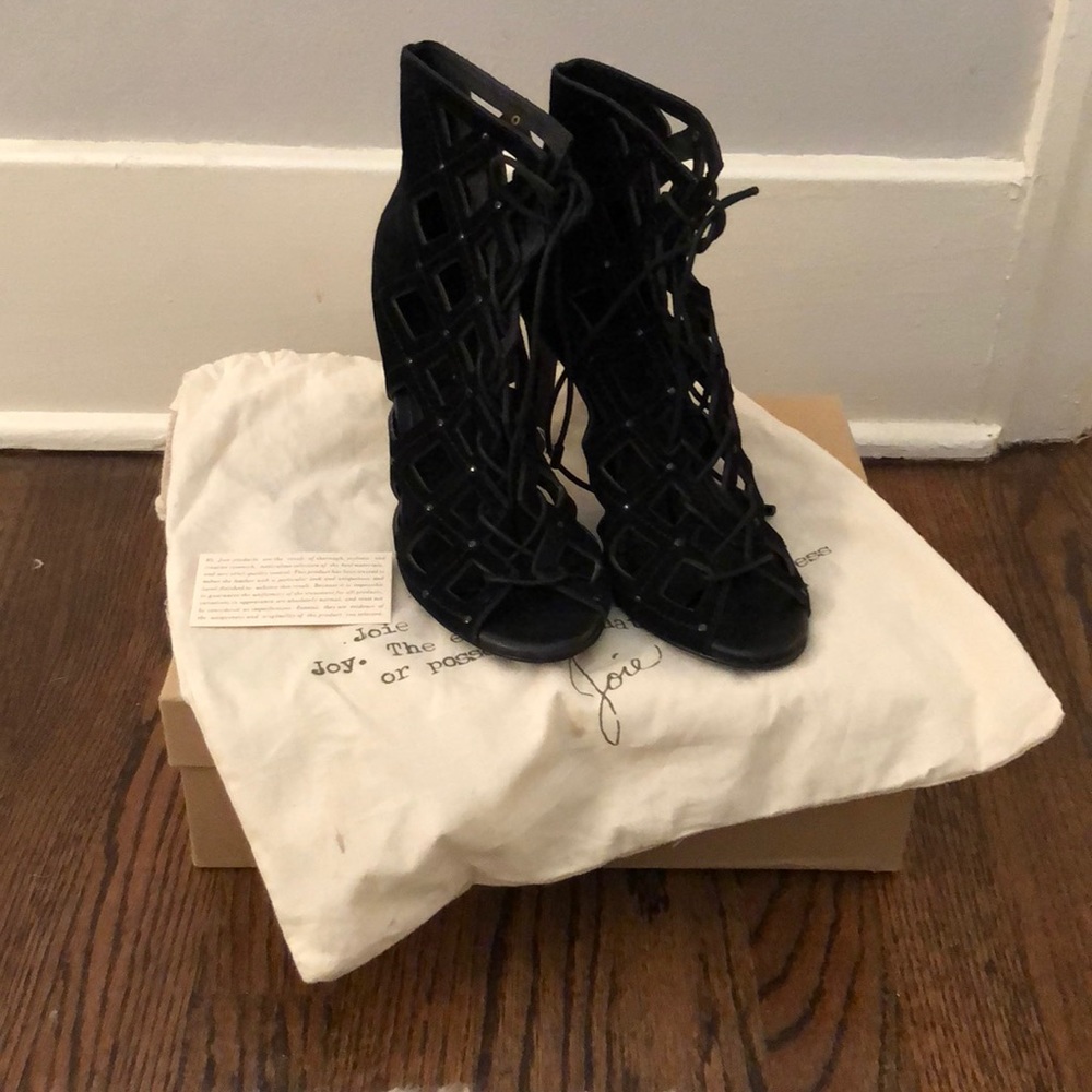 Joie Heels
